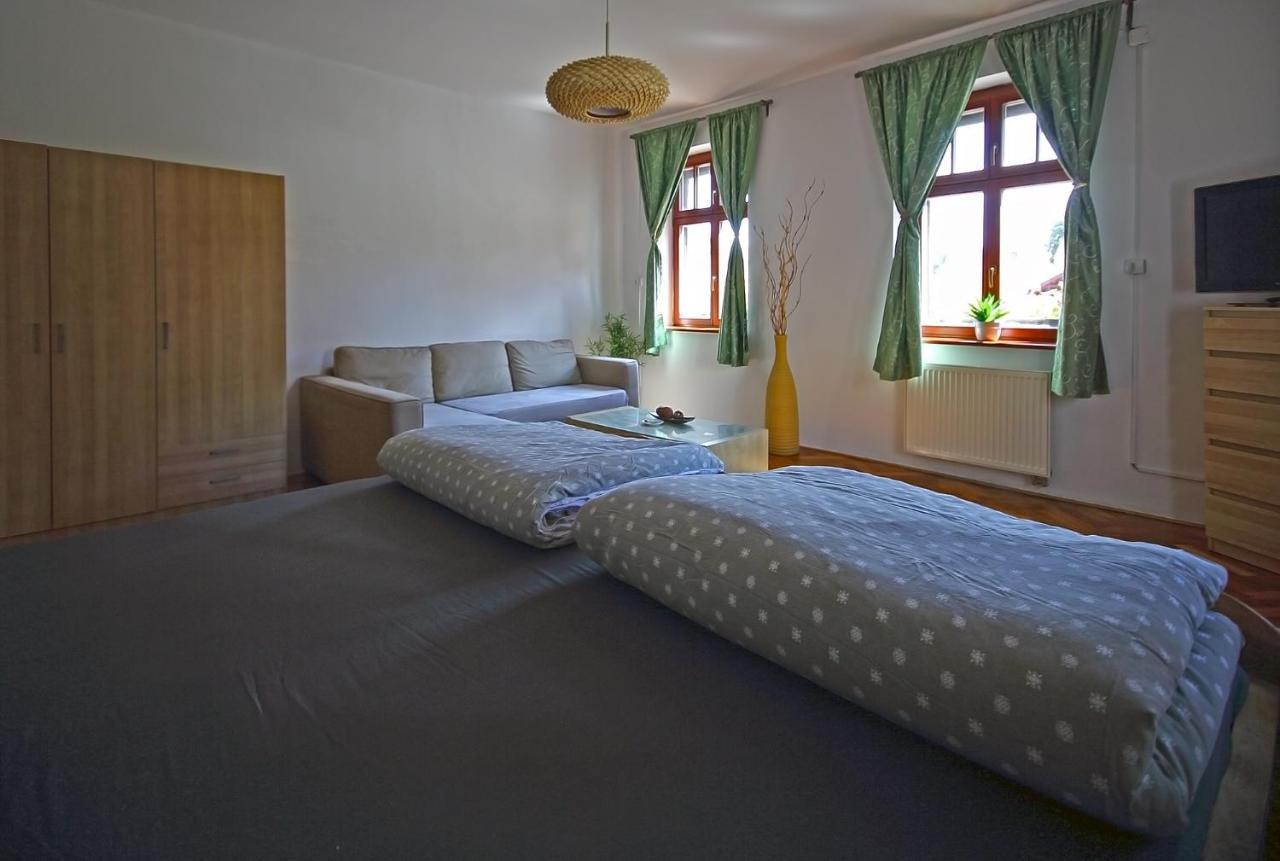 U Matyase Hotel Stod Bagian luar foto