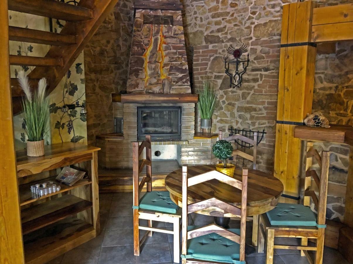 U Matyase Hotel Stod Bagian luar foto